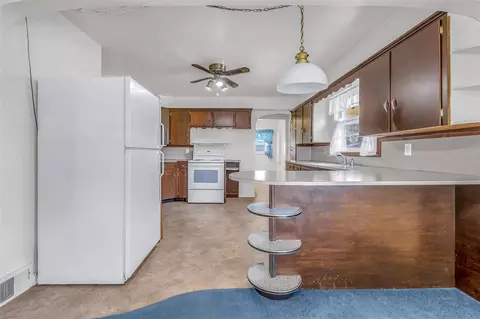 622 W Central, Bronson, MI 49028 photo 9