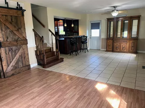 Living - 14320 Ostrander, Maybee, MI 48159 photo 4 of 4
