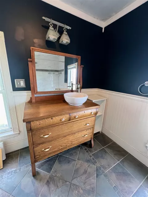 Bath - 14320 Ostrander, Maybee, MI 48159 photo 6 of 6