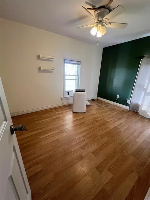 Bedroom - 14320 Ostrander, Maybee, MI 48159 photo 4 of 8