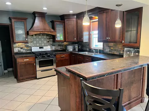 Kitchen - 14320 Ostrander, Maybee, MI 48159 photo 2 of 7