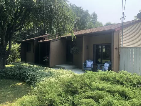 8460 E Main, Galesburg, MI 49053