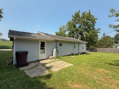 63467 Day Lk, Cassopolis, MI 49031 photo 2
