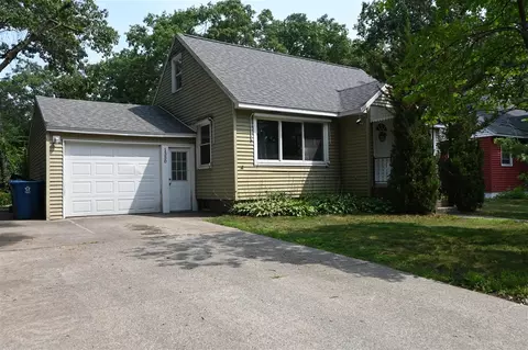 1350 Flower, Muskegon, MI 49442