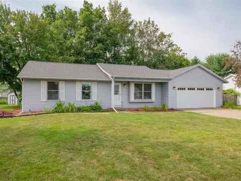 2899 Hickory Nut, Kalamazoo, MI 49004