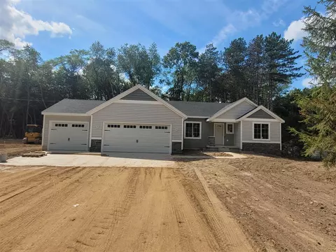 7221 Chandler, Belmont, MI 49306