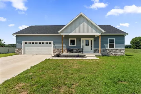150 Jeremy, Constantine, MI 49042