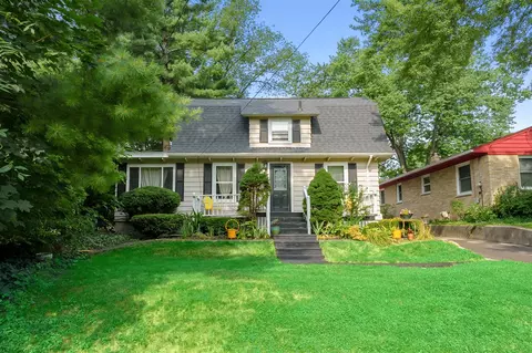 443 Jennison, Kalamazoo, MI 49006