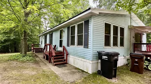8142 S Saddler, Chase, MI 49623