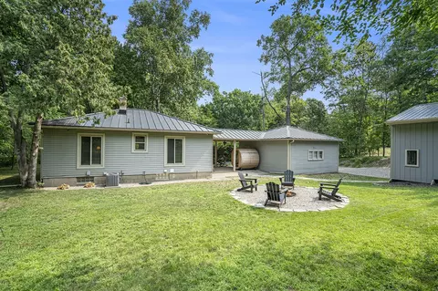 938 Columbus, Grand Rapids, MI 49525