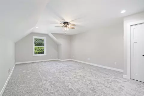 Bedroom - 233 Markus Gln, Plainwell, MI 49080 photo 6 of 6