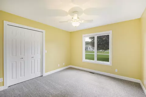 Bedroom - 2540 Meadowbrook, Jackson, MI 49201 photo 3 of 3