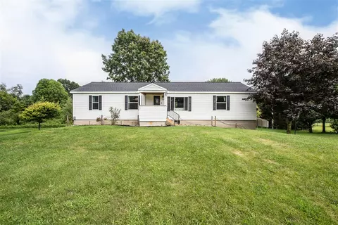 3205 Kalmbach, Grass Lake, MI 49240