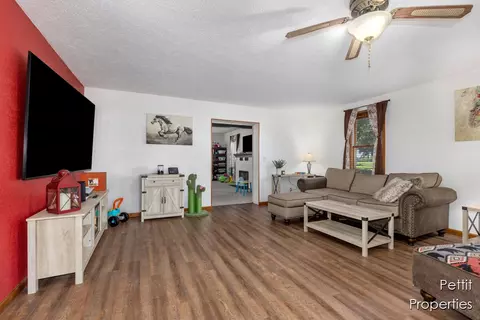 Other - 65239 Youngs Pr, Constantine, MI 49042 photo 3 of 19