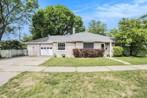 705 S Griffin, Grand Haven, MI 49417