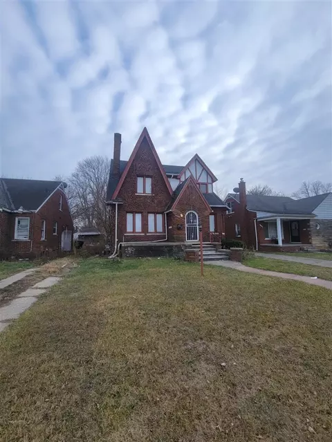 13388 Wilshire, Detroit, MI 48213