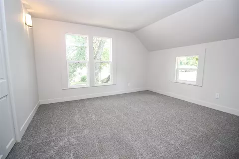 Bedroom - 809 State, Three Rivers, MI 49093 photo 8 of 9