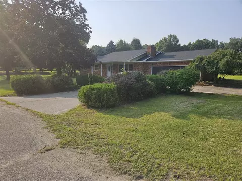 5640 Ogden, Osseo, MI 49266