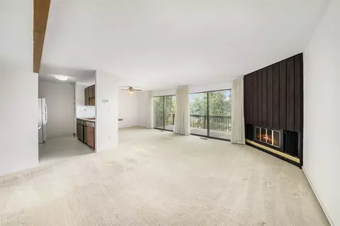 1744 Grove #A-201, Ypsilanti, MI 48198