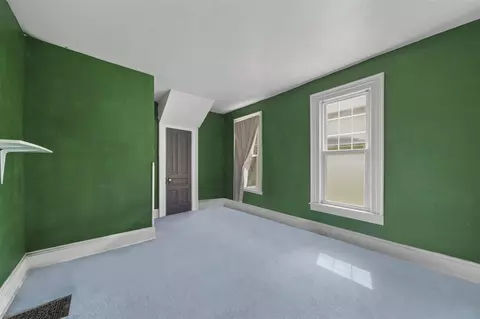 Bedroom - 900 2nd, Jackson, MI 49203 photo 1 of 9