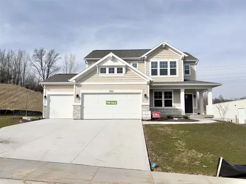 5961 Valley Pt, Caledonia, MI 49316