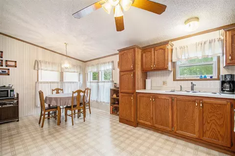 Kitchen - 209 Terre Coupe, Buchanan, MI 49107 photo 1 of 2