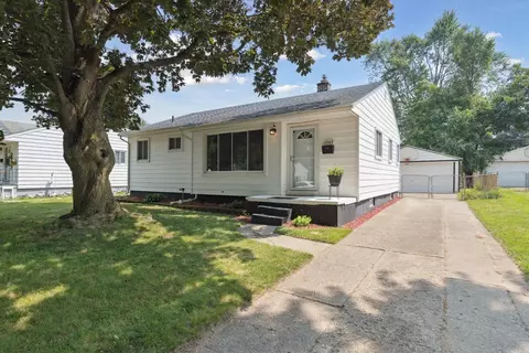 1543 Levona, Ypsilanti, MI 48198