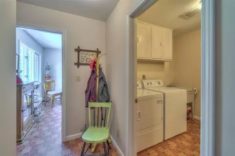 2614 Henry, Jackson, MI 49201 photo 10