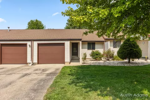 4833 Dellview, Hudsonville, MI 49426