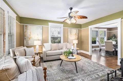 721 W Washington, Ann Arbor, MI 48103