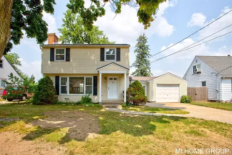 1313 Ellsmere, Grand Rapids, MI 49505