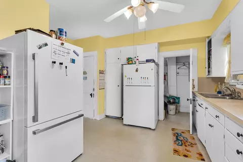 1611 Third, Jackson, MI 49203 photo 13