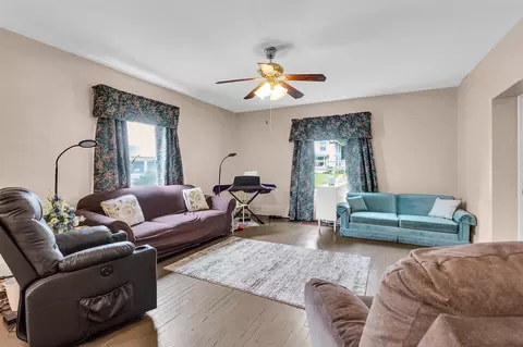 1611 Third, Jackson, MI 49203 photo 6