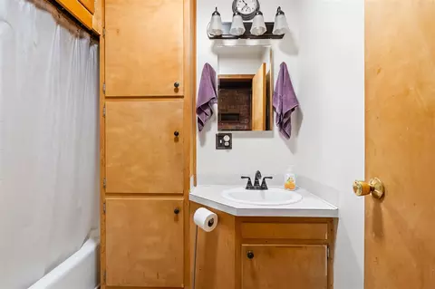 16027 E Uv, Fulton, MI 49052 photo 18