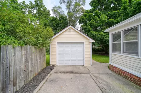 Other - 811 S Webster, Jackson, MI 49203 photo 13 of 14