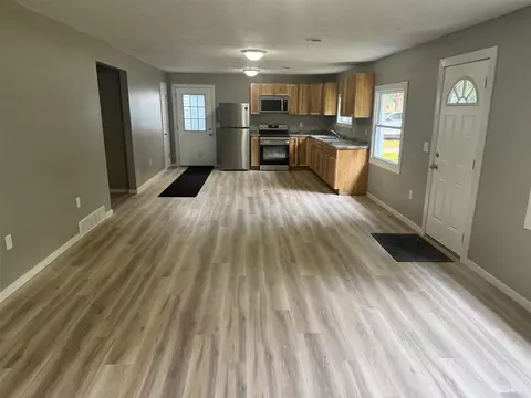 140 E Pierce, White Cloud, MI 49349 photo 6