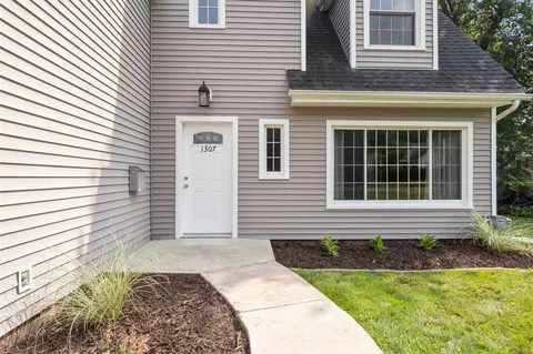 1307 W Morrell, Jackson, MI 49203 photo 6
