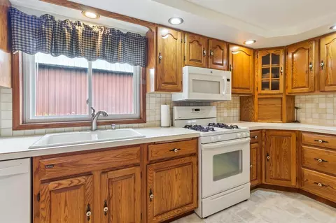 2855 S Staines, Stanton, MI 48888 photo 16