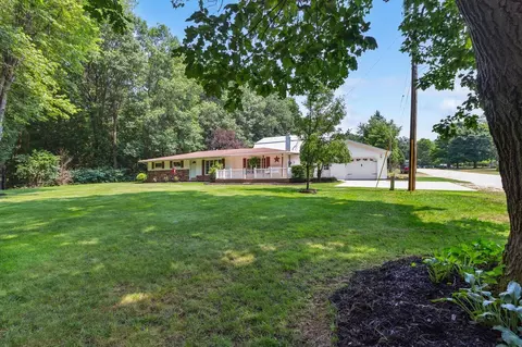 2855 S Staines, Stanton, MI 48888 photo 4