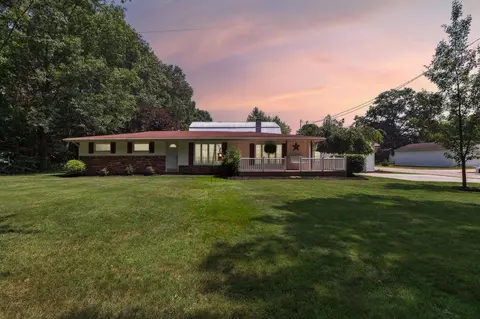 2855 S Staines, Stanton, MI 48888