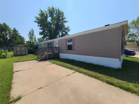 604 W John Beers Rd #7K, Stevensville, MI 49127