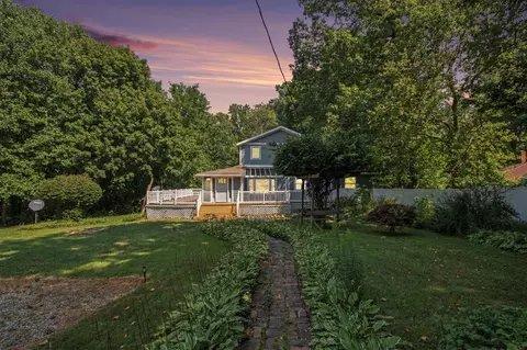 5577 Poplar, Coloma, MI 49038