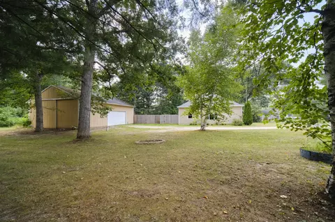 Exterior - 6719 E 1st St, Branch, MI 49402 photo 11 of 16