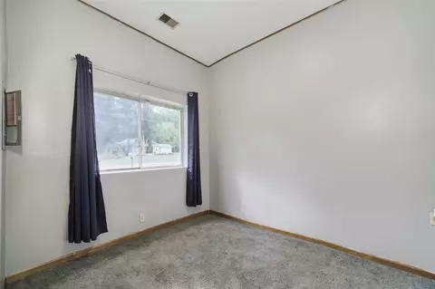 Bedroom - 6719 E 1st St, Branch, MI 49402 photo 4 of 5