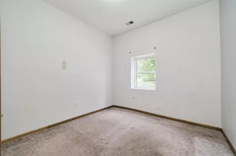 Bedroom - 6719 E 1st St, Branch, MI 49402 photo 3 of 5