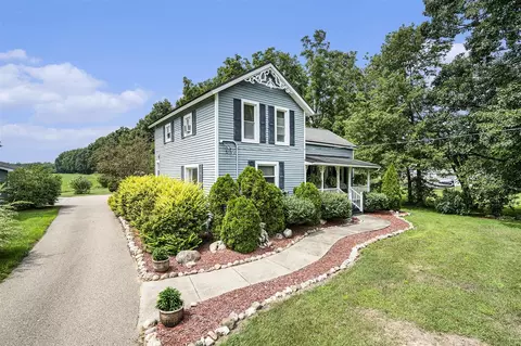 1074 10th, Martin, MI 49070