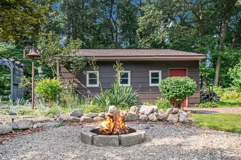 Exterior - 3225 Wellman, Parma, MI 49269 photo 4 of 9