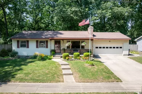 4773 Marshall, Kentwood, MI 49508