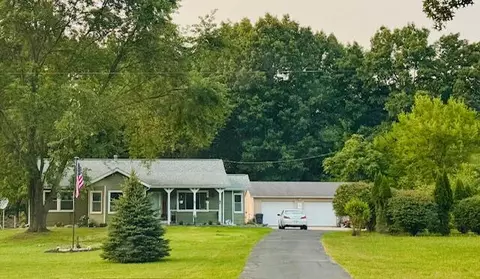 23574 38th, Mattawan, MI 49071