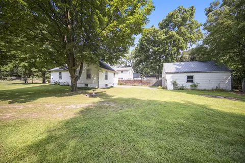 Exterior - 2405 Crest, Jackson, MI 49203 photo 2 of 5